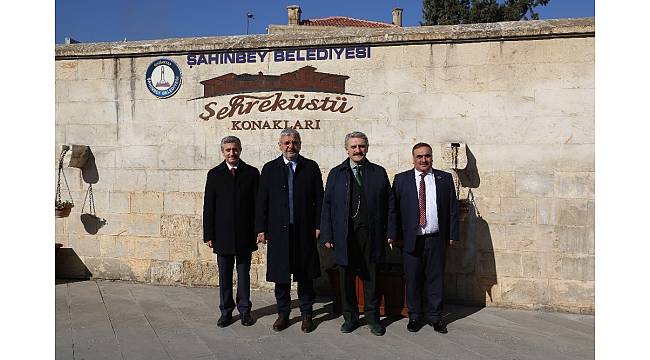 Milletvekilleri Şahinbey'de gün yüzüne çıkarılan konakları