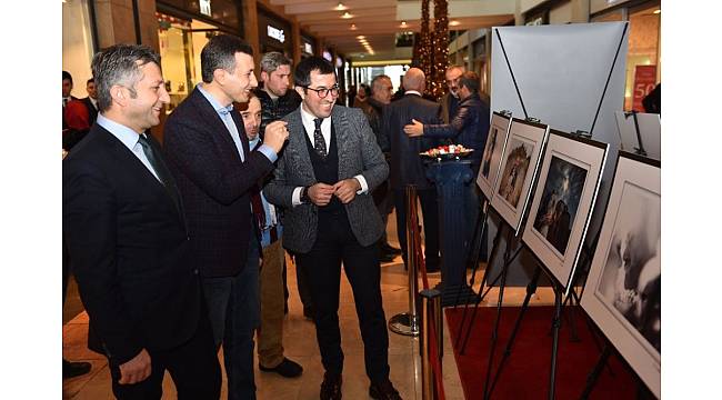 Sevgililer Günü&#39;nde Forum Trabzon&#39;da sevgililere romantik süpriz