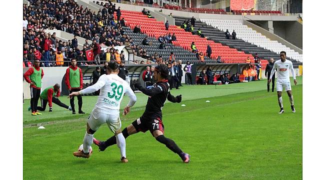Spor Toto 1. Lig: Gazişehir Gaziantep: 0 - Denizlispor: 2