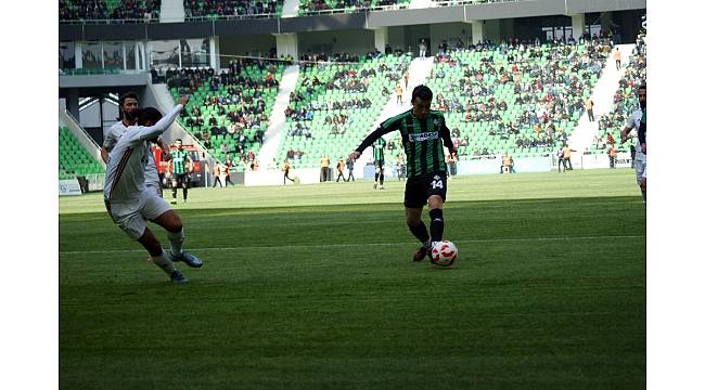 TFF 2. Lig: Sakaryaspor: 3 - Zonguldak Kömürspor: 2