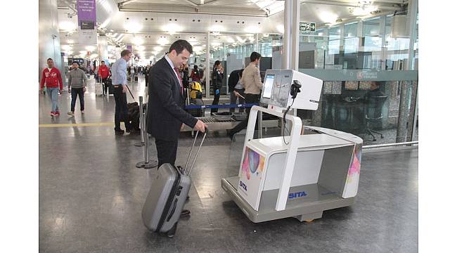 THY yolcularının bagajlarını robot "Leo" taşıyacak