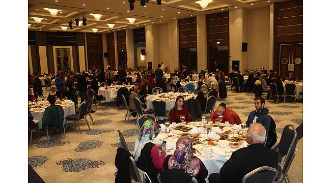 Tokat'ta 60 başarılı öğrenci bursla ödüllendirildi