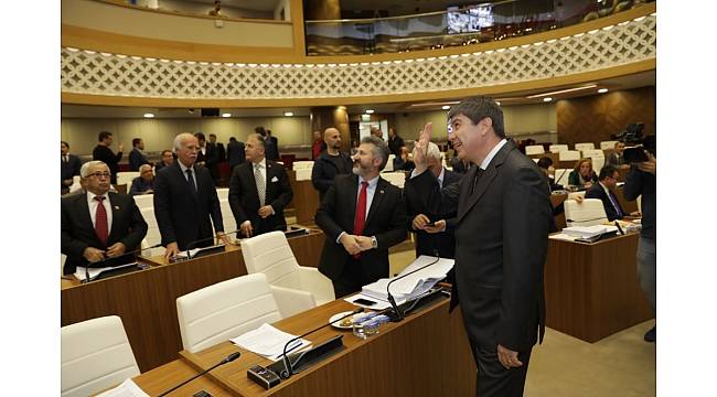 Türel'den CHP'li Meclis üyesine sert Balbey cevabı