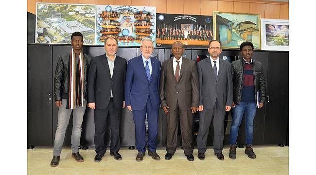 Uludağ Üniversitesi'nden Somali üniversitesine akademik destek