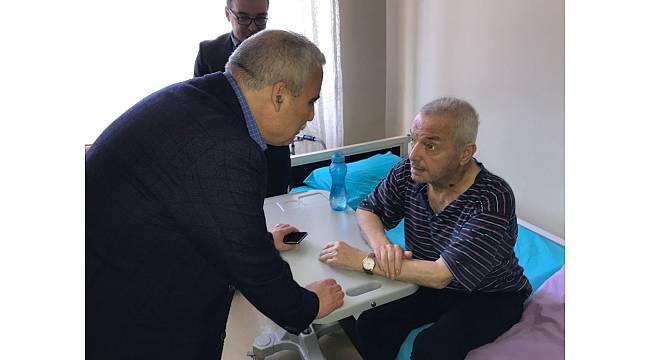 Vali Güvençer Akhisar'da temaslarda bulundu