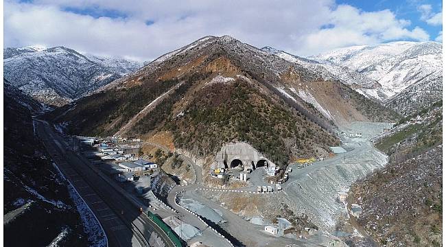 Yeni Zigana Tüneli inşaatında yüzde 41 seviyesine ulaşıldı