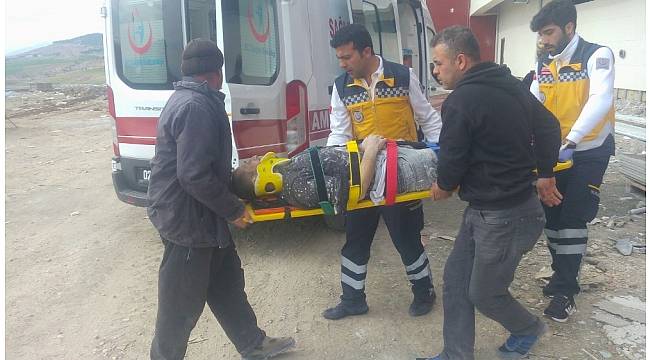 Yüksekten düşen inşaat işçisi yaralandı