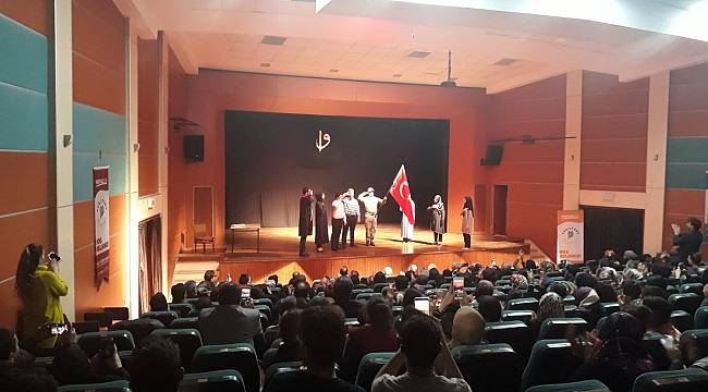 28 Şubat tiyatro ile anlatıldı