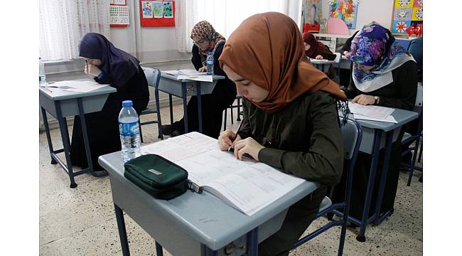 'Edebi Hayat' sınavı 7 Nisan'da