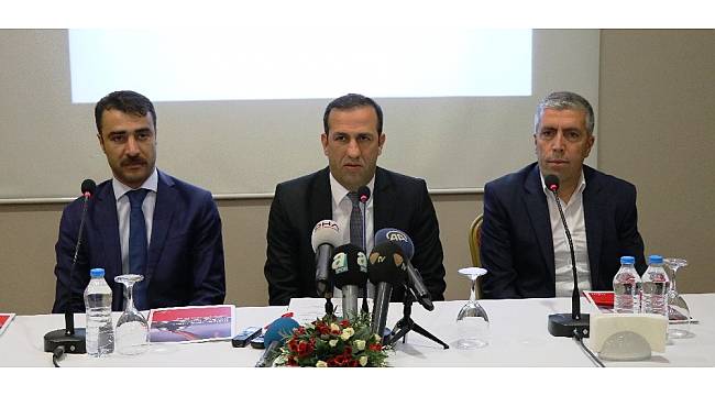 Adil Gevrek: "Hasılatın tamamını Mehmetçik Vakfımıza bağışlayacağız"