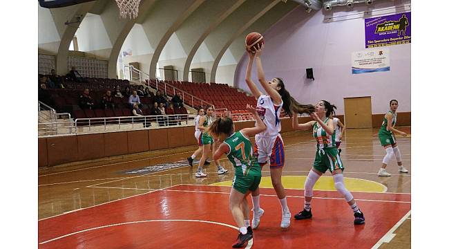 Aydın'da basketbol bölge şampiyonası tamamlandı