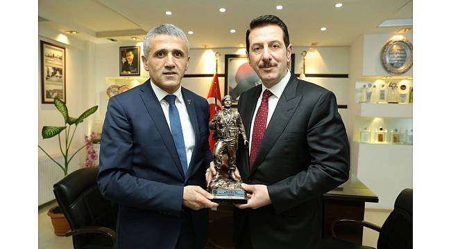 Başkan Tok: "Şehit ve gazilerimize minnettarız"
