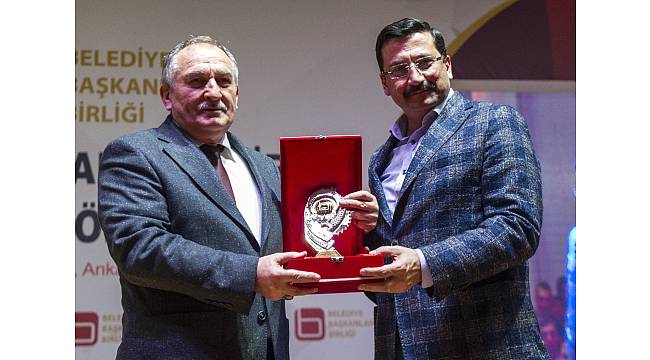 Başkan Yılmaz, Karadere Suları Projesi ile ödül aldı
