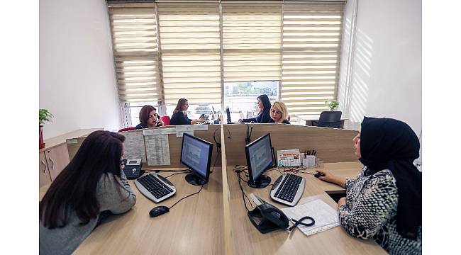 Belediye hizmetleri telefonun ucunda