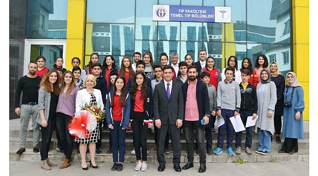 Beyin Farkındalığı Haftası GAÜN'de Etkinliklerle Kutlandı