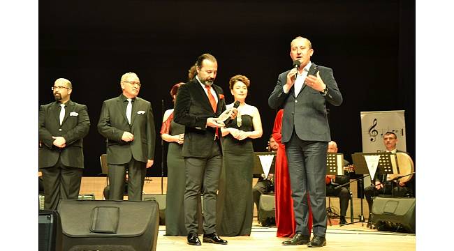 Biga'da 'Nağmelerle Münir Nurettin Selçuk' konseri