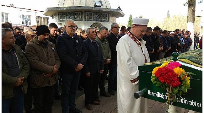 Çaresiz hastalığa yakalanan Aras bebek gözyaşları içinde toprağa verildi