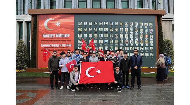 Esenlerli Gençler 15 Temmuz'un izinde