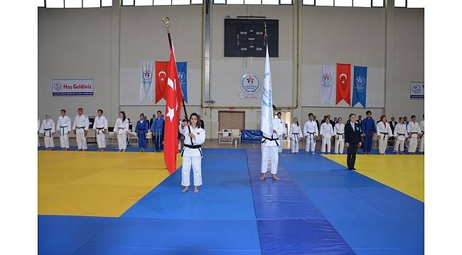 Gençler Judo Grup Şampiyonası heyecanı