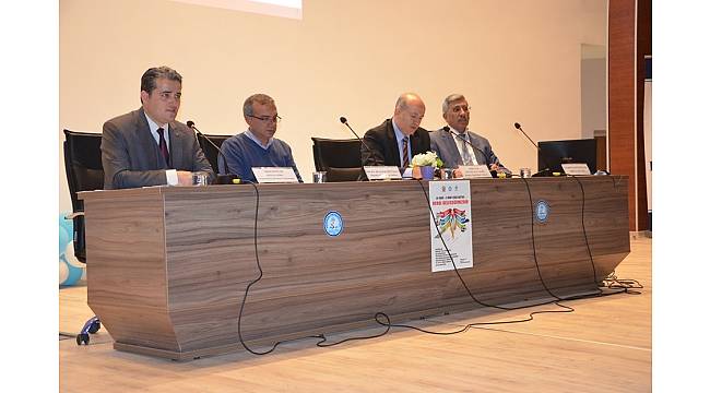 HRÜ İktisat Fakültesinden 'Vergi Geleceğimizdir' paneli