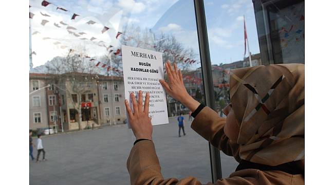 Kadınlardan 'teşekkür' etkinliği