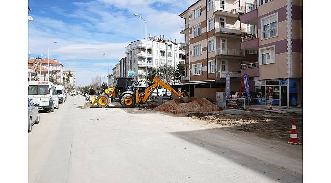 Karaman'da belediyenin kaldırım çalışmaları