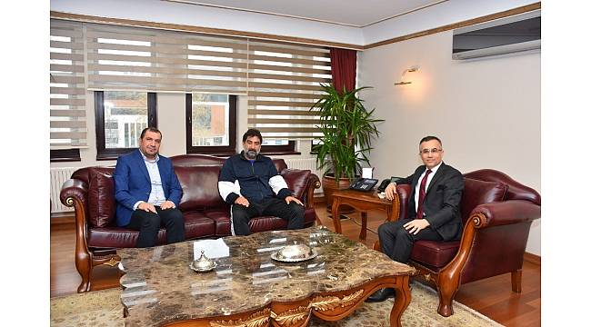 Kardemir Karabükspor Teknik Direktörü Karaman&#39;dan Vali Çeber&#39;e ziyaret