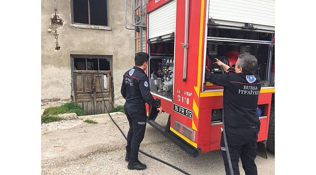 Madde bağımlıları fabrikayı kül etti