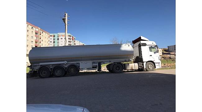 Midyat'ta 21 tonluk akaryakıt vurgunu polise takıldı