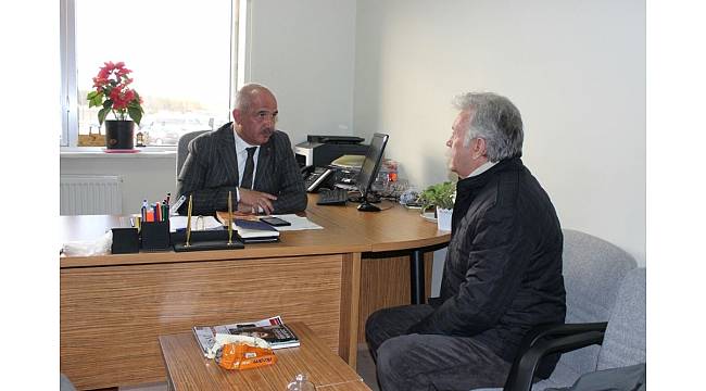 Milletvekili Ilıcalı'dan sanatçıya protez kol müjdesi