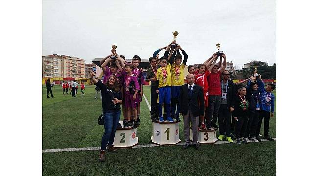 Okullar arası atletizm il birinciliği müsabakaları sona erdi