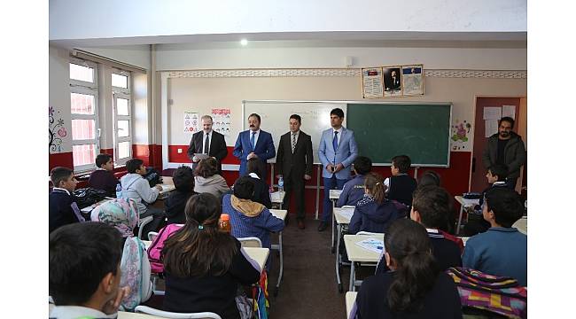 Tuşba Belediyesi'nden 'ödüllü deneme sınavı'