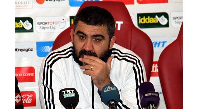 Ümit Özat: "Futbolcularım kazanmak için hiçbir şey yapmadı"