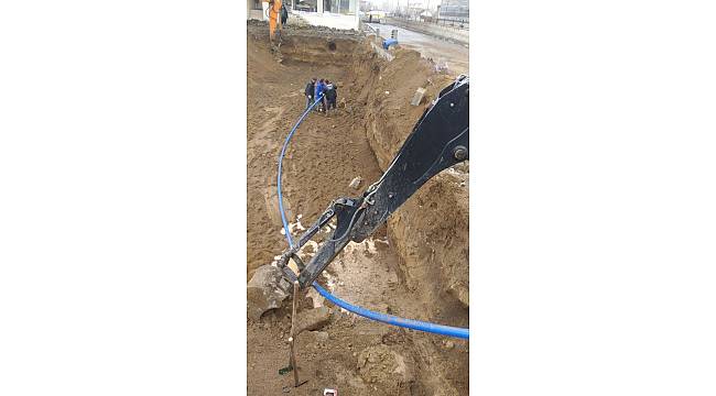 VASKİ, Muradiye'de evlerin altından geçen su hatlarını değiştiriyor