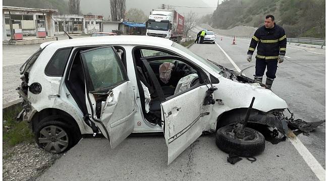 Zonguldak&#39;ta araç takla attı: 4 yaralı