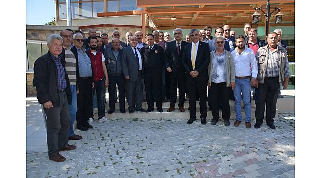Başkan Canuylasi, taksici esnafıyla biraraya geldi