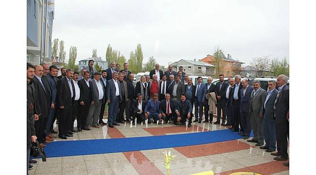 Buruki aşireti dernek çatısı altında birleşti
