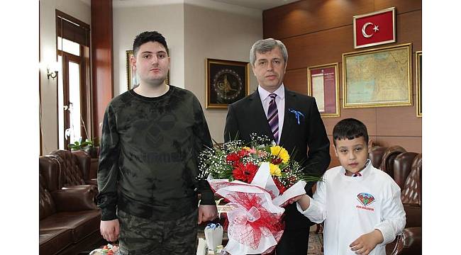 Çınar'a anlamlı ziyaret