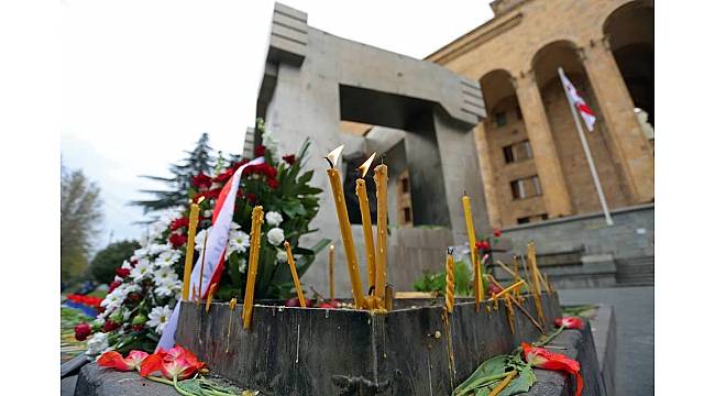 Gürcistan'da 9 Nisan faciasının kurbanları anıldı