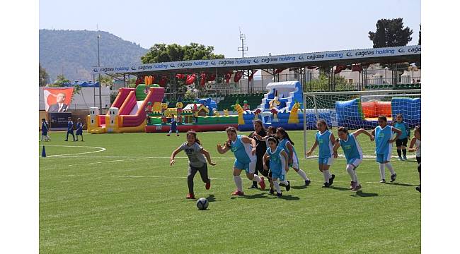 İsmail Altındağ anısına çocuk futbol festivali düzenlendi