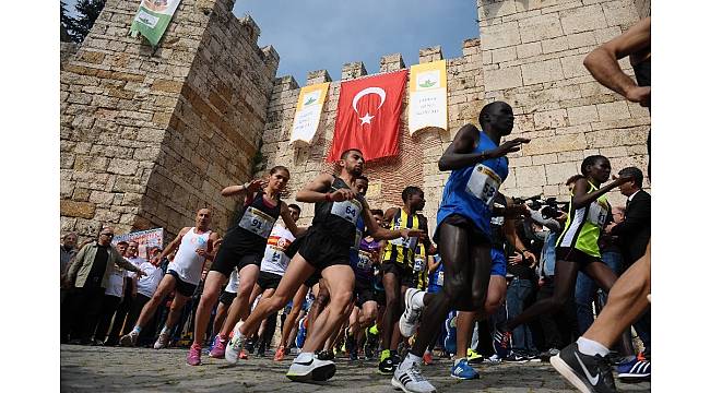 Tarihi Kent Koşusu'na Afrika damgası