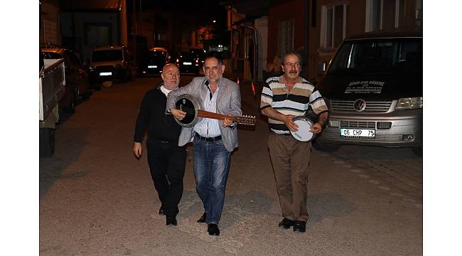 'Dım dım yarla' sahura uyandılar