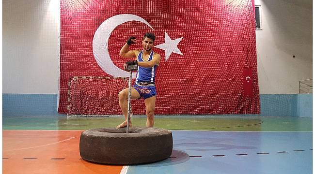 6 yıldır yenilmeyen Mehmet'in hedefi Dünya Şampiyonluğu