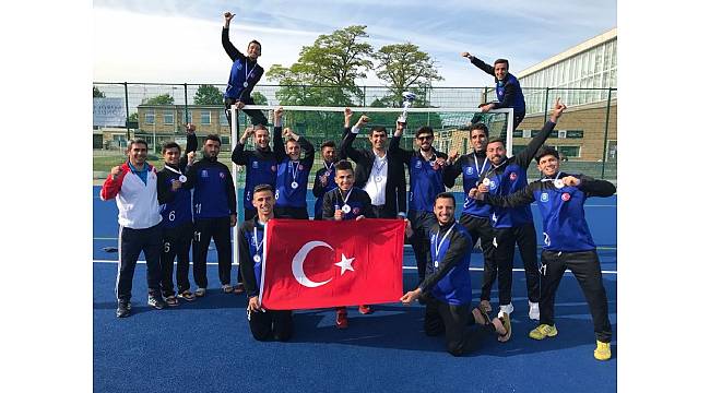 Avrupa'nın hokeyde gol kralı Mahmut Yunus Cengiz oldu