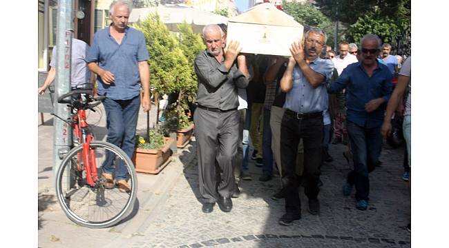 Ayvalık'ı yasa boğan ölüm