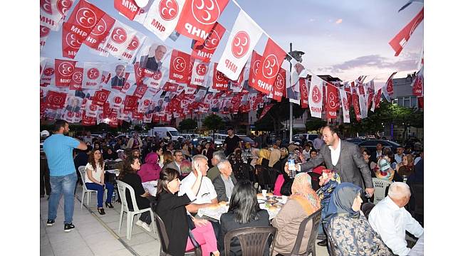 Başkan Ergün iftarı Somalılarla birlikte açtı