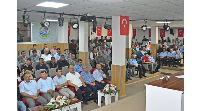 Başkan Özdemir belediye personeliyle bir araya geldi