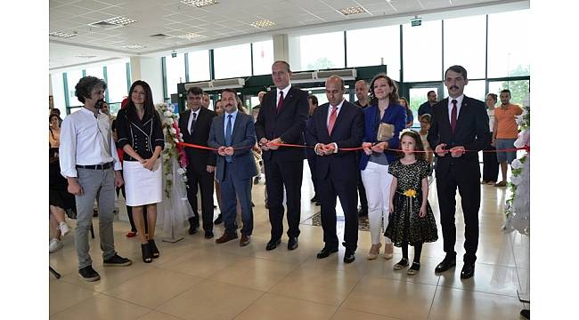 Biga'da Atatürk konulu resim sergisi