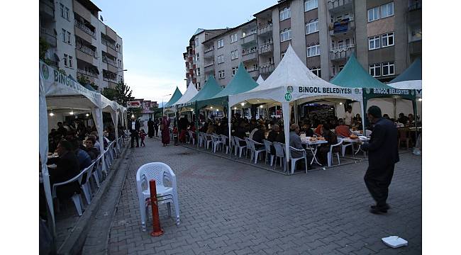 Bingöl'de her gün 2 bin kişiye sıcak aş