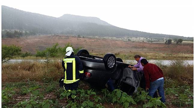 Denizli'de trafik kazası: 3 yaralı
